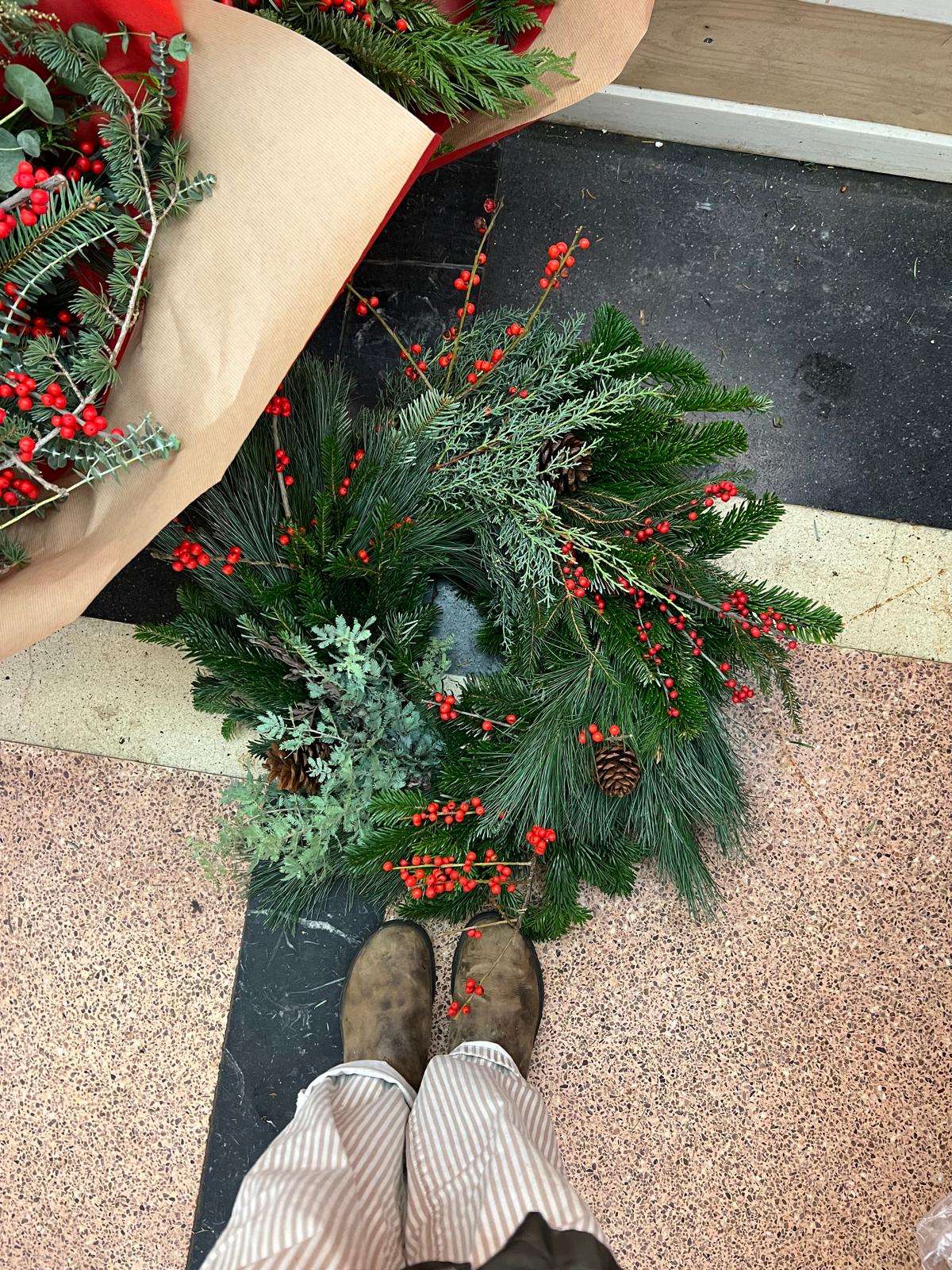Taller de Coronas Navideñas